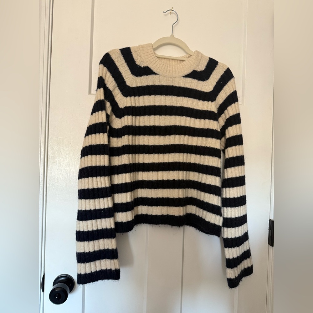 H&M wide sleeve striped sweater